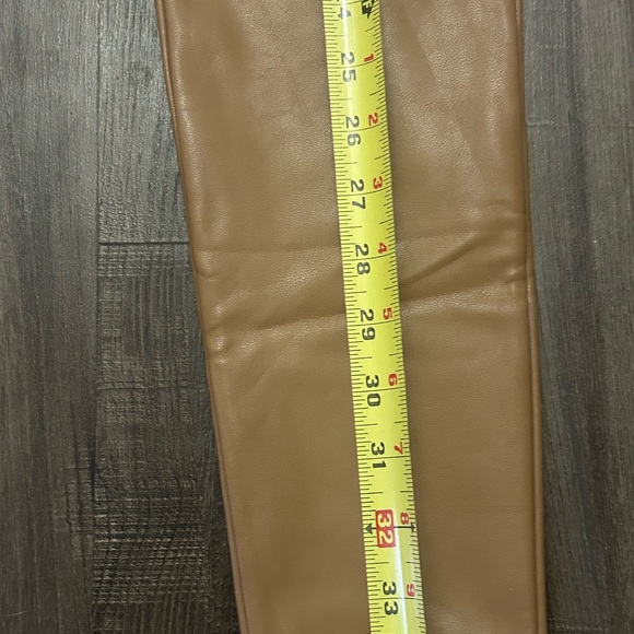 Abercombie and fitch vegan leather leggings XS short - Picture 8 of 9